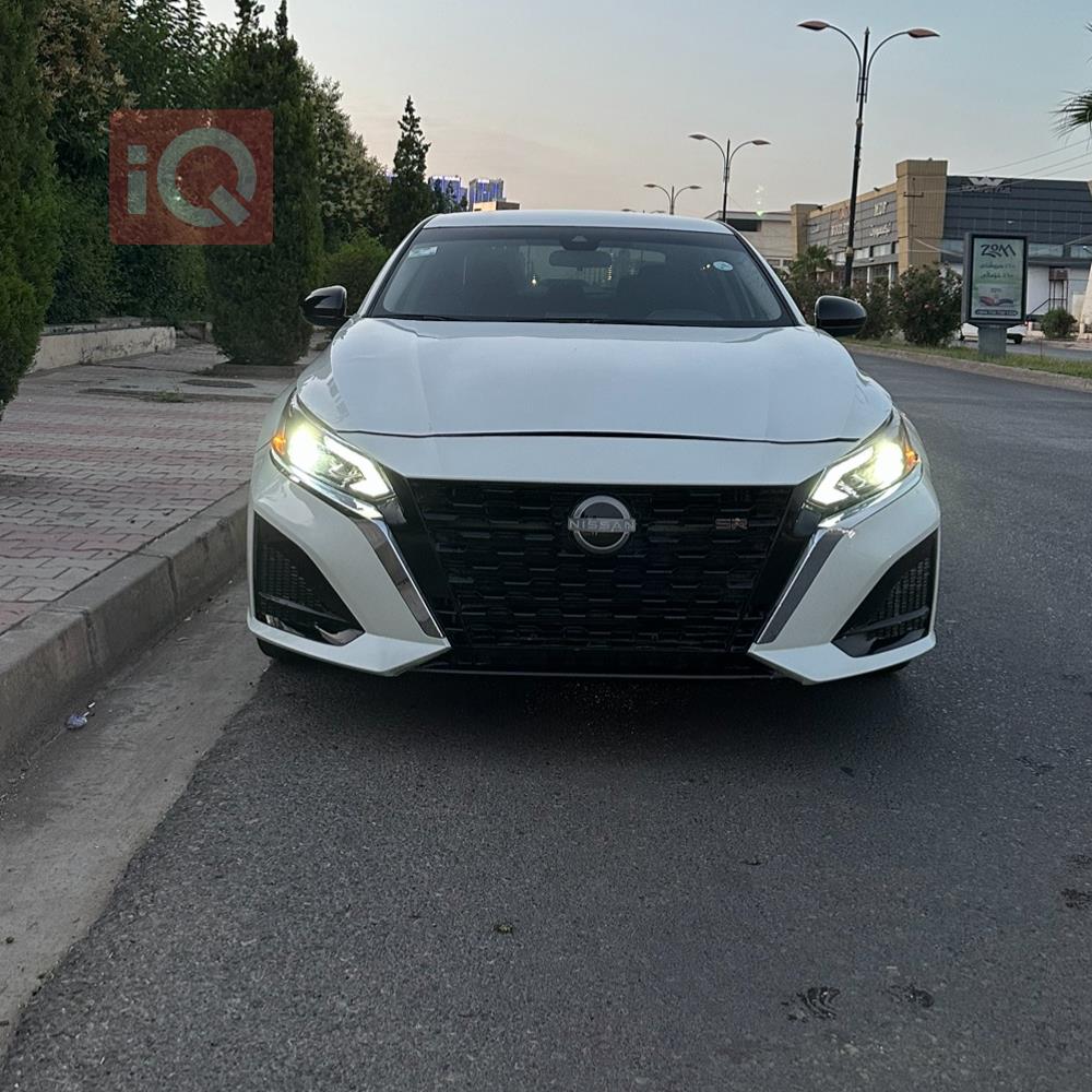 نیسان ئەلتیما